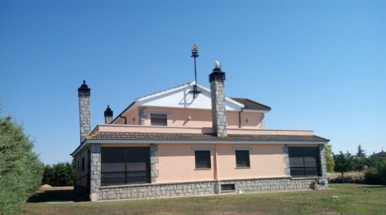 Salamanca - Castellanos de Villiquera - 8700m2