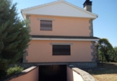 Chalet independiente con terreno en venta en la España, Castellanos de Villiquera, ref: TR134728 foto