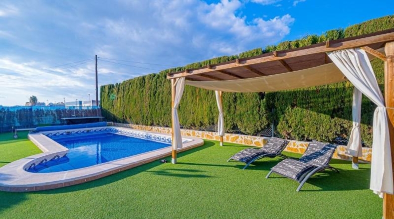 Alicante - Formentera del Segura - 1080m2