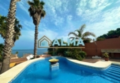 Chalet independiente con terreno en venta en la España, Algeciras, ref: TR313962 foto