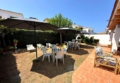 Отдельно стоящий дом с участком на продажу в городе Ciutadella de Menorca Фото