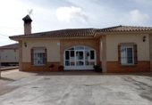 Xalet independent amb terreny en venda a la España, Chiclana de la Frontera, ref.: TR236004 foto