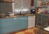 Отдельно стоящий дом с участком на продажу в городе Касерес Фото