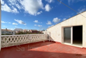 Es Castell 295&nbsp;м²