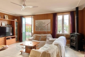 Es Castell 295&nbsp;м²