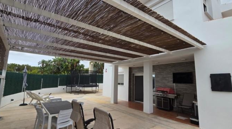 Alicante - La Nucía - 600m2