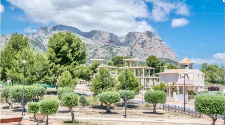 Alicante - La Nucía - 600m2