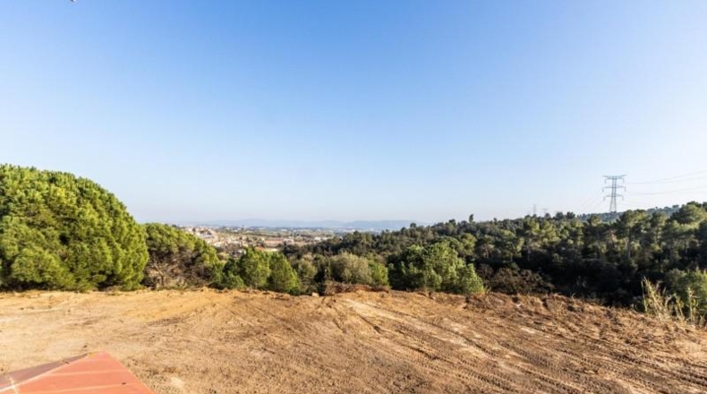 Barcelona - Sentmenat - 17164m2