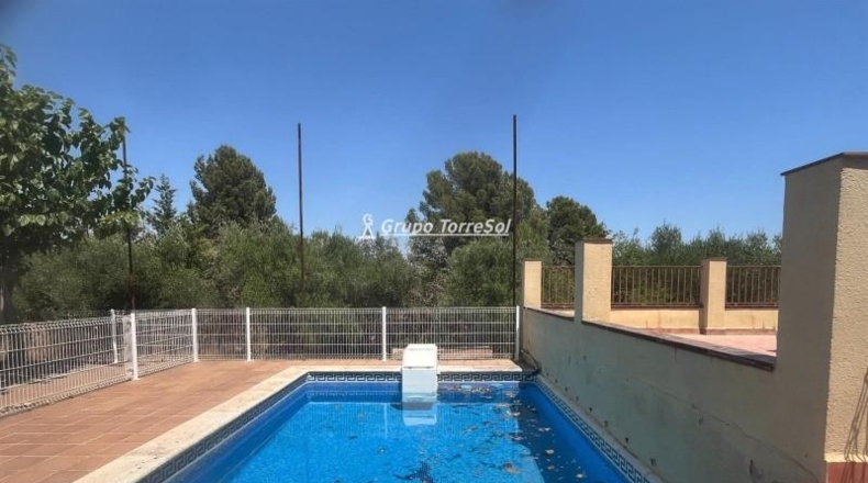 Tarragona - Баньерес-дель-Пенедес - 17600m2