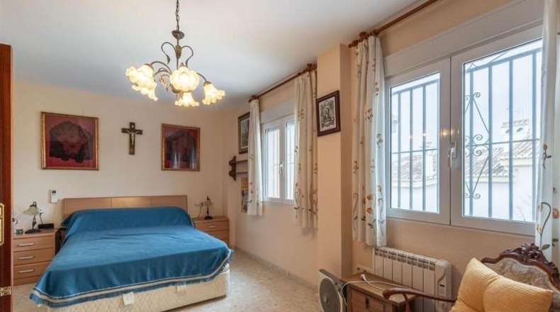 Гранада - Villa de Otura - 1000m2