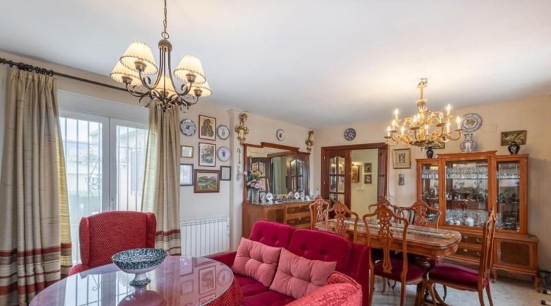Гранада - Villa de Otura - 1000m2