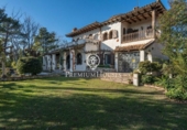 Chalet independiente con terreno en venta en la España, Valls, ref: TR205278 foto