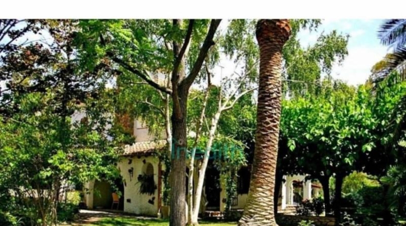 Tarragona - Valls - 8000m2