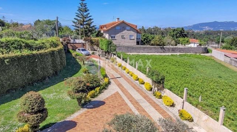 Pontevedra - Medialdea - 2030m2