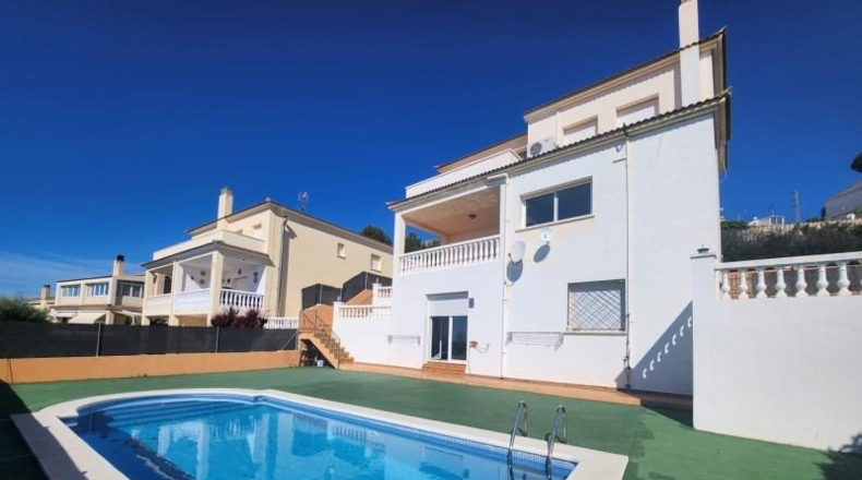 Tarragona - el Vendrell - 700m2