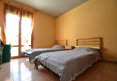 Chalet independiente con terreno en venta en la España, Deltebre, ref: TR137918 foto