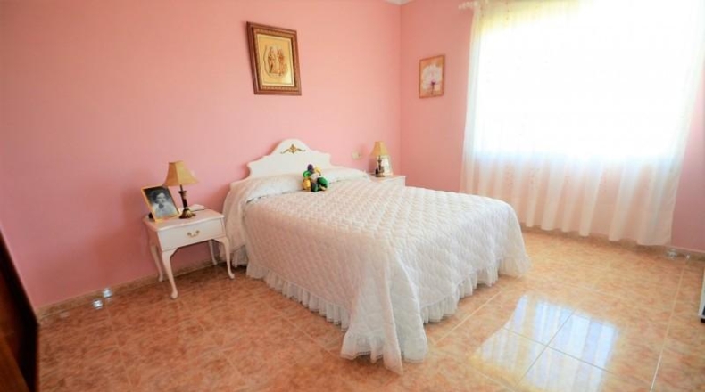 Alicante - La Nucía - 1000m2