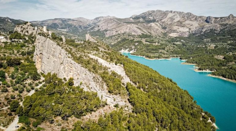 Аликанте - Guadalest - 7500m2