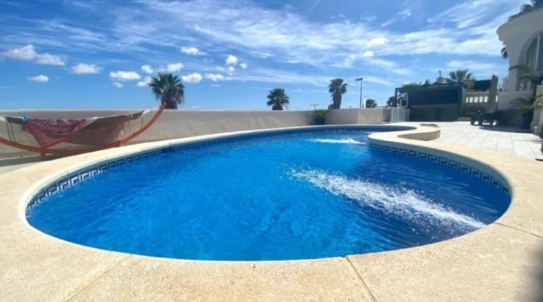Alicante - San Miguel de Salinas - 700m2