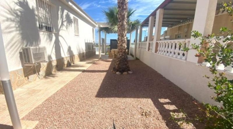 Alicante - San Miguel de Salinas - 700m2