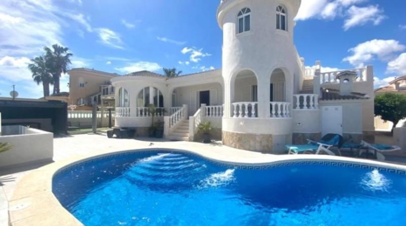 Alicante - San Miguel de Salinas - 700m2