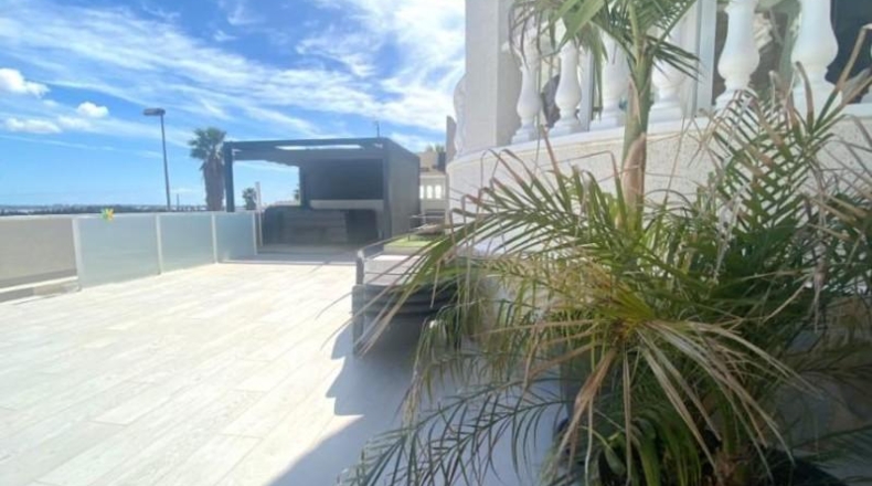 Alicante - San Miguel de Salinas - 700m2