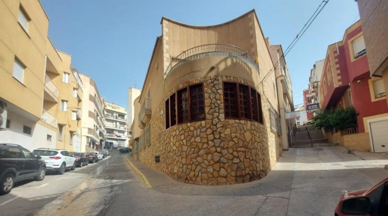 Almeria - Adra - 650m2