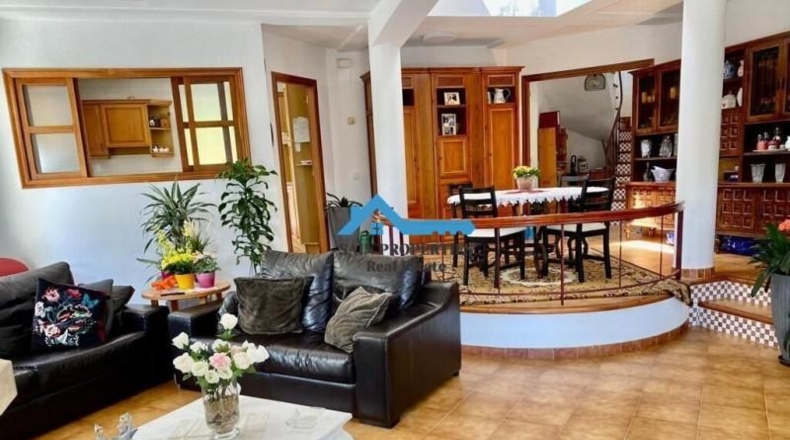 Alicante - Altea - 1090m2