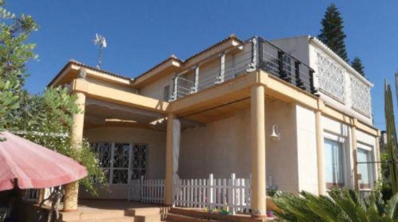 Alicante - San Vicente del Raspeig - 1200m2