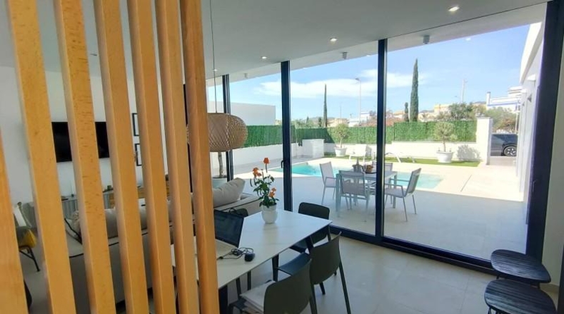 Almería - Сан-Хуан де лос Террерос - 292m2