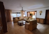 Chalet independiente con terreno en venta en la España, Cambrils, ref: TR158574 foto
