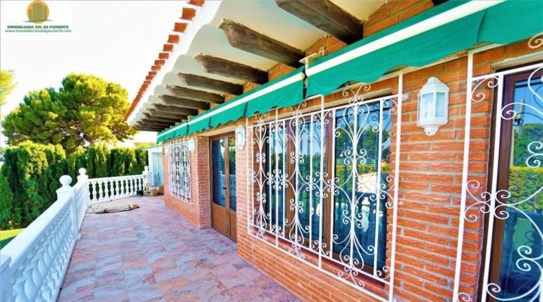 Alicante - La Nucía - 839m2