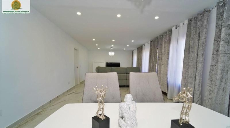 Alicante - La Nucía - 839m2