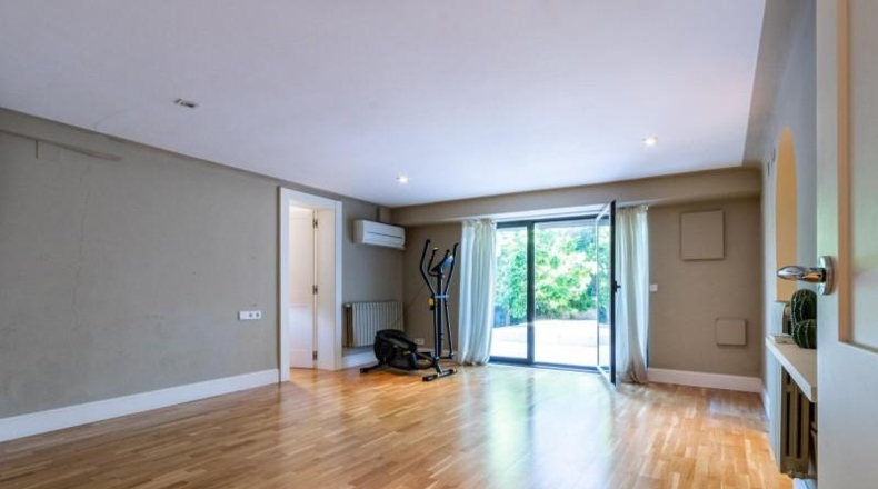 Barcelona - Castellar del Vallès - 612m2