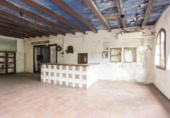 Casa de camp amb terreny en venda a la España, Lavit, ref.: TR191997 foto