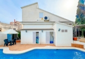 Chalet independiente con terreno en venta en la España, Calafell, ref: TR172247 foto
