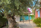 Chalet independiente con terreno en venta en la España, Calafell, ref: TR172247 foto
