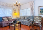 Chalet independiente con terreno en venta en la España, Calafell, ref: TR172247 foto