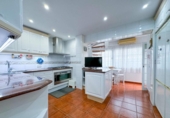 Chalet independiente con terreno en venta en la España, Calafell, ref: TR172247 foto