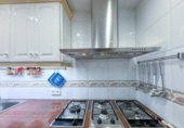 Chalet independiente con terreno en venta en la España, Calafell, ref: TR172247 foto