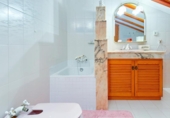 Chalet independiente con terreno en venta en la España, Calafell, ref: TR172247 foto