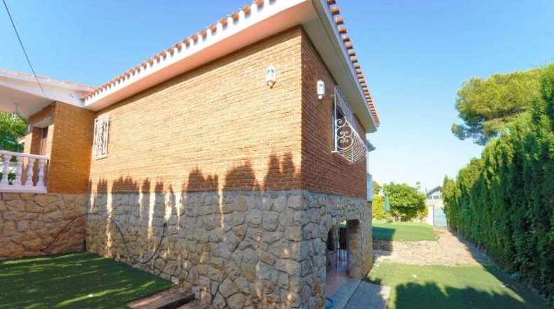 Alicante - La Nucía - 840m2