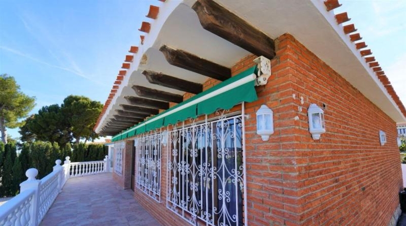 Alicante - La Nucía - 840m2