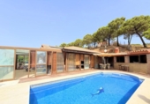 Xalet independent amb terreny en venda a la España, Estepona, ref.: TR318633 foto