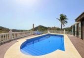Xalet independent amb terreny en venda a la España, Estepona, ref.: TR318633 foto