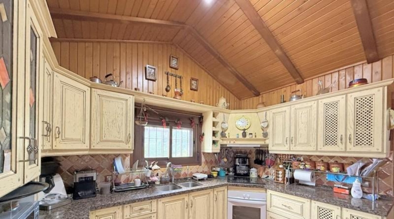 Málaga - Estepona - 5000m2