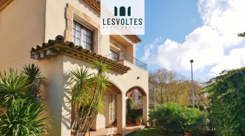 Gerona - Palafrugell - 316m2