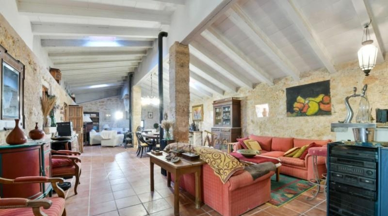 Illes Balears - Petra - 19275m2