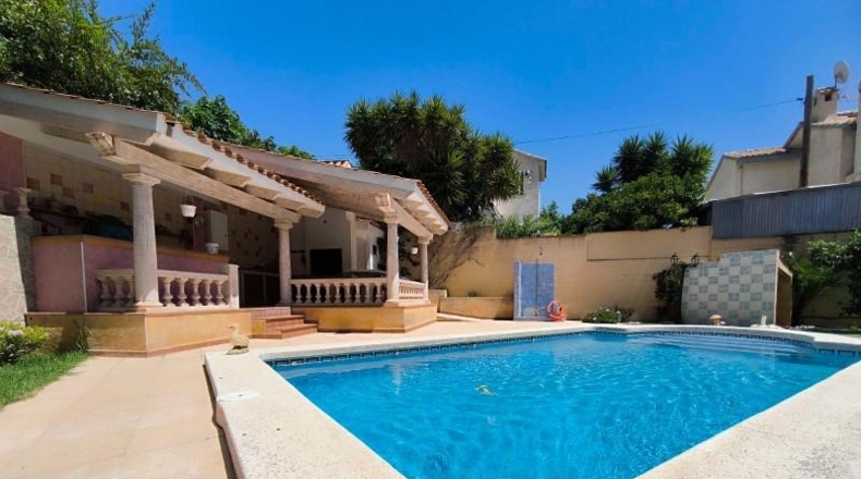 Alicante - La Nucía - 490m2