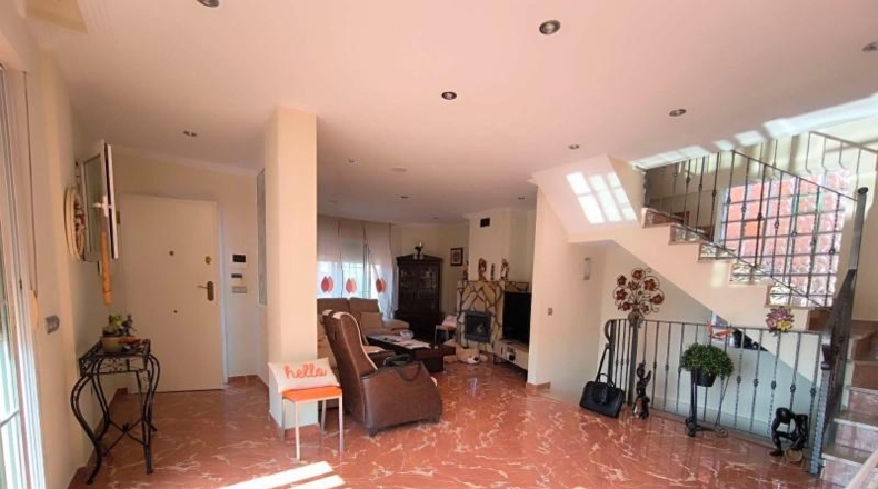 Alicante - La Nucía - 490m2